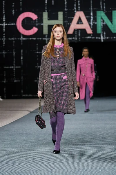 Look 20